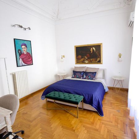 Casa Vacanze Il Duomo Catania Bagian luar foto