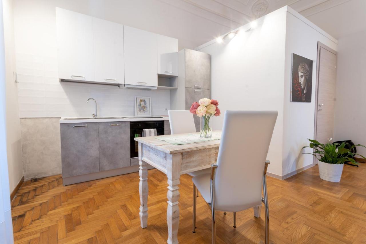 Casa Vacanze Il Duomo Catania Bagian luar foto