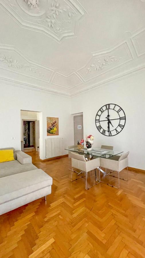 Casa Vacanze Il Duomo Catania Bagian luar foto
